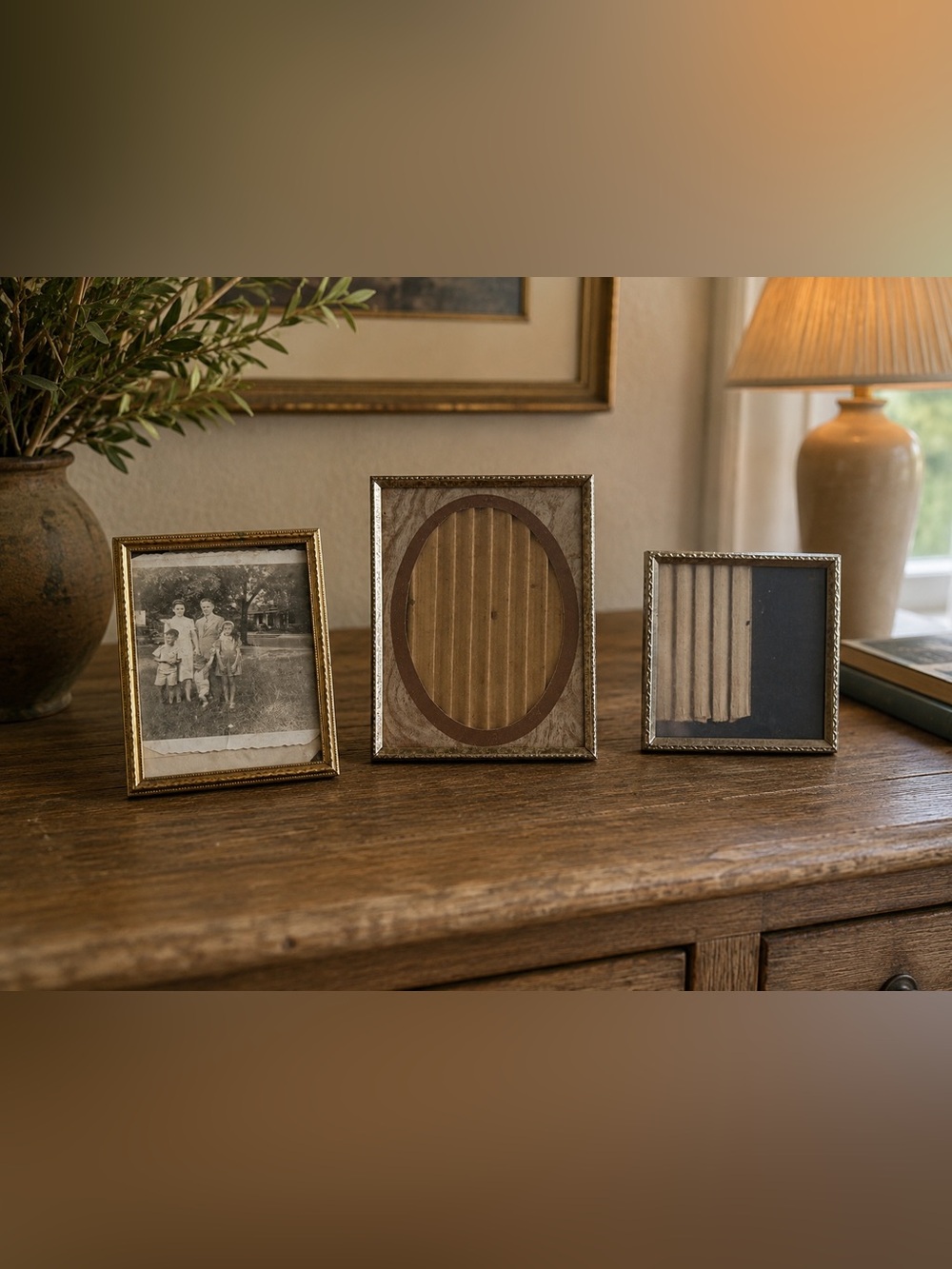 Vintage Classic Brass Photo Frame Collection in Gold